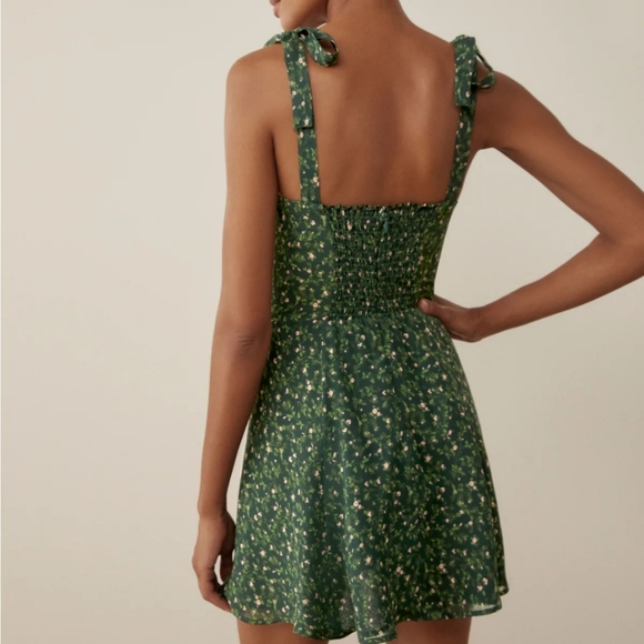 Green Floral Sweetheart Neck Chiffon Dress with Ribbon Straps - Picture 4 of 16